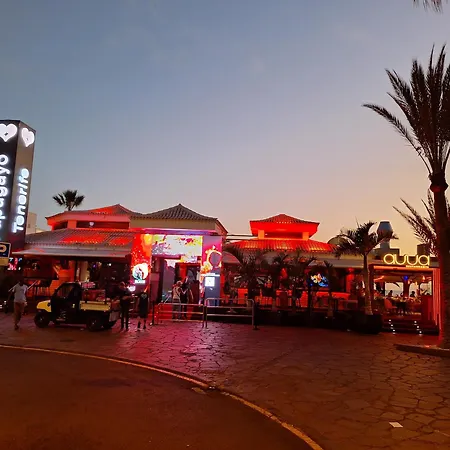 Апартаменты Ocean Panorama - In Playa De Americas Tenerife Плая-де-лас-Америкас
